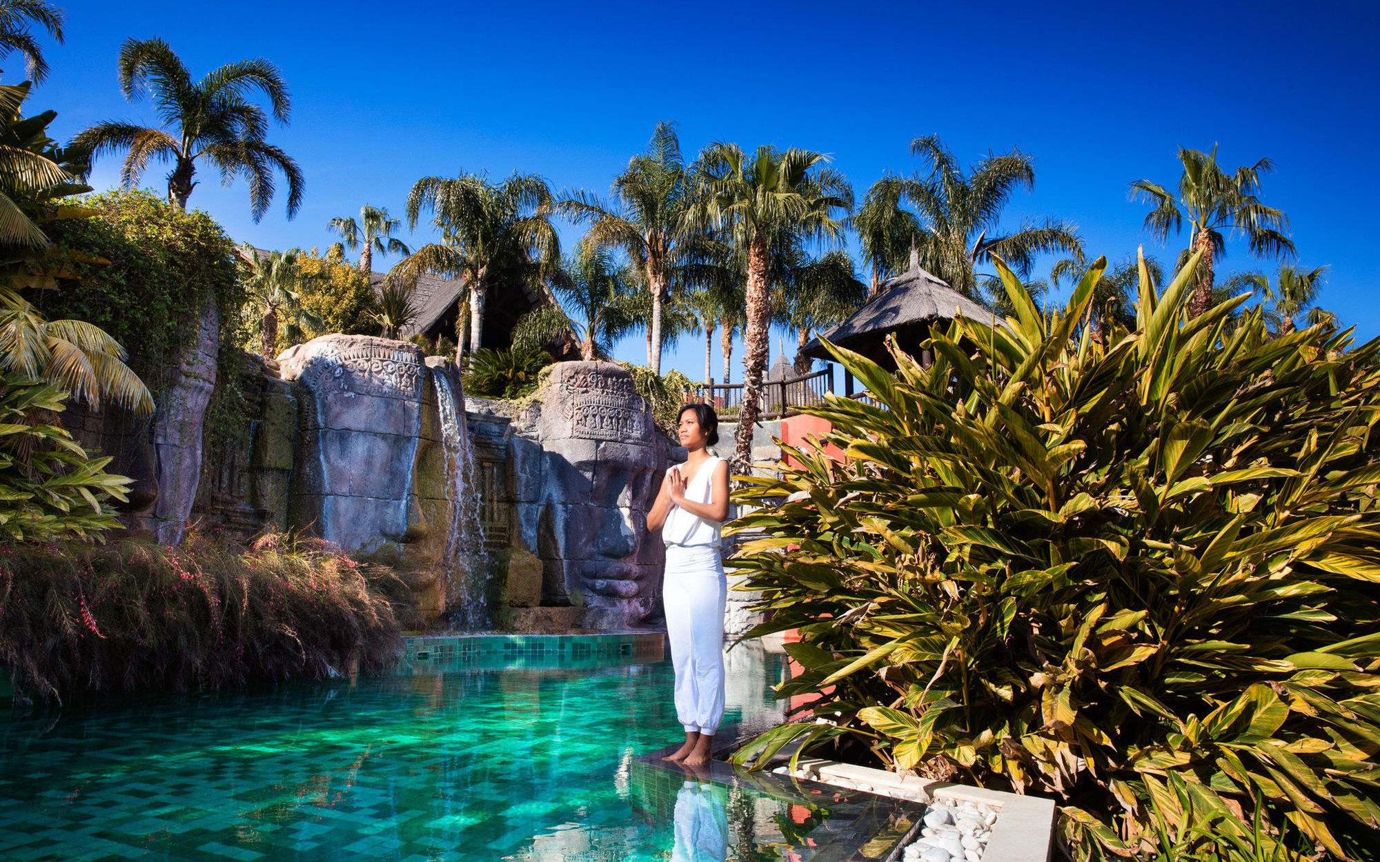 Asia Gardens Hotel & Thai Spa, A Royal Hideaway Hotel Finestrat Facilități foto The Lagoon
