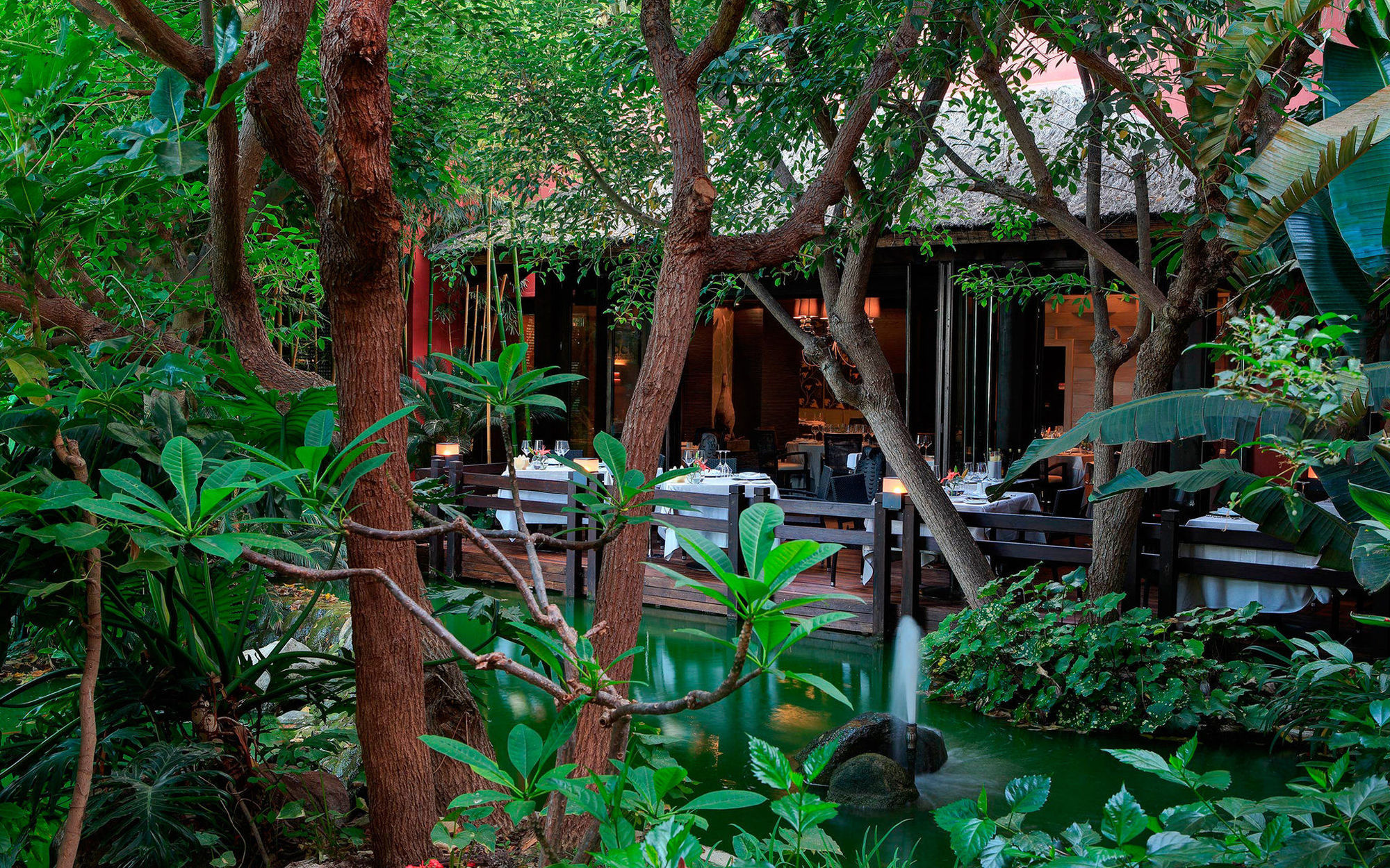 Asia Gardens Hotel & Thai Spa, A Royal Hideaway Hotel Finestrat Restaurant foto The restaurant
