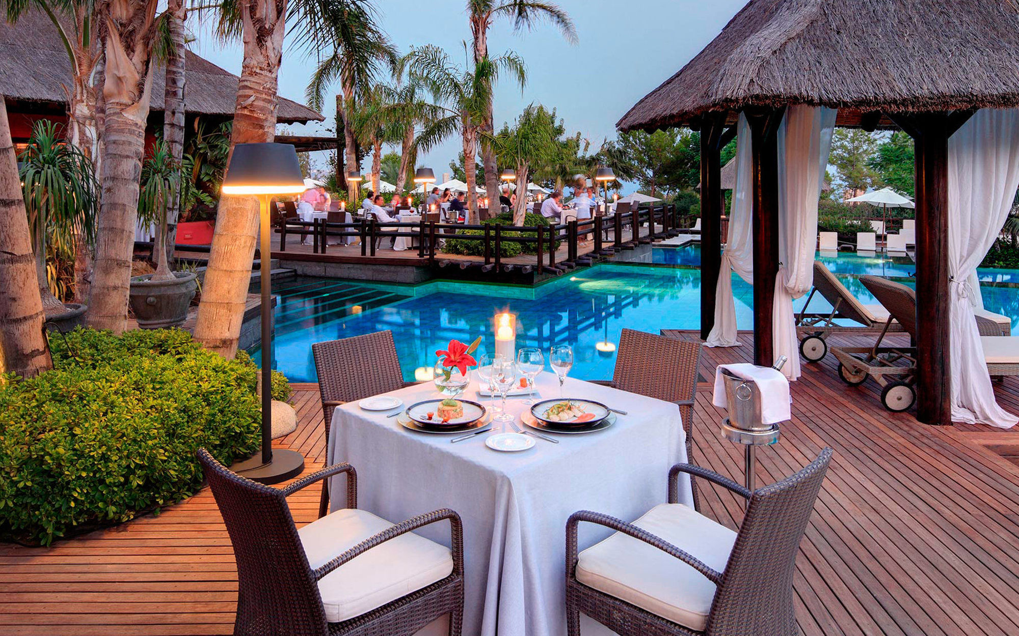 Asia Gardens Hotel & Thai Spa, A Royal Hideaway Hotel Finestrat Restaurant foto The Village